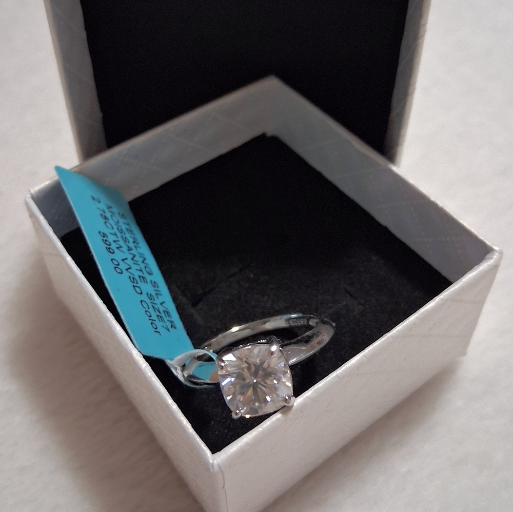 2 78CTW Moissanite Diamond Solitaire Set in 925 Sterling Silver